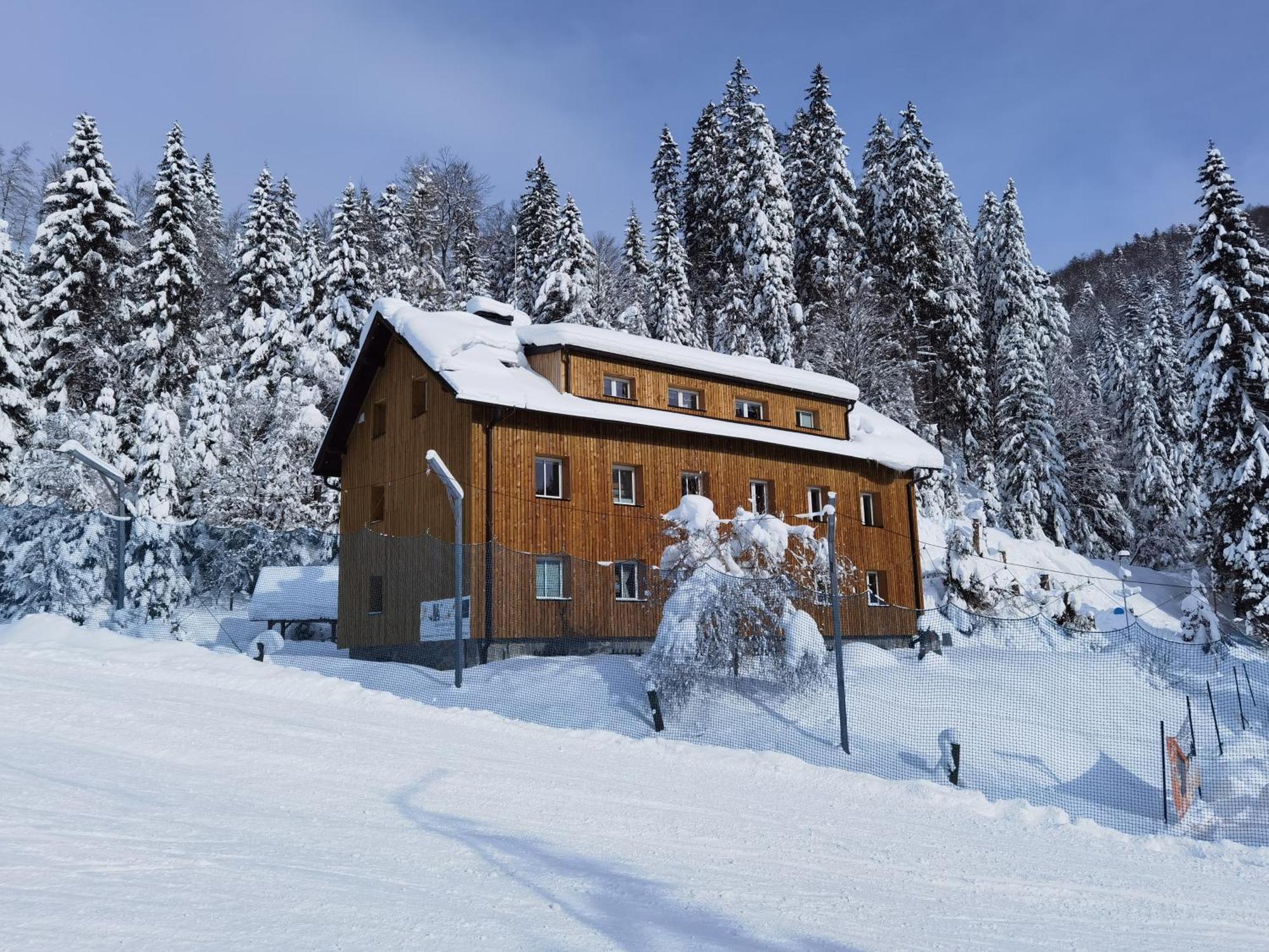 Apartments Rogla Jurgovo - Ski In Ski Out Lukanja Екстер'єр фото